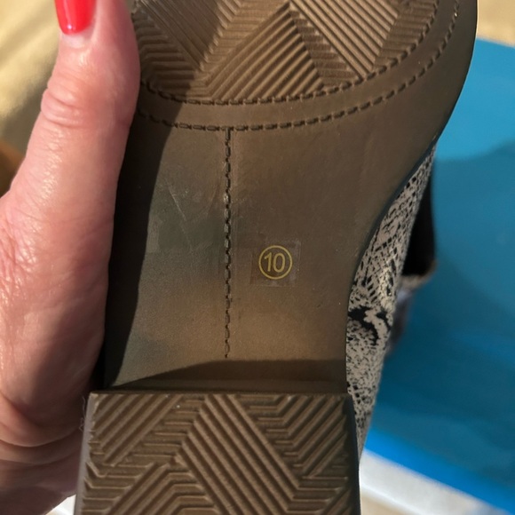 Snakeskin Ankle Boots - Picture 6 of 7